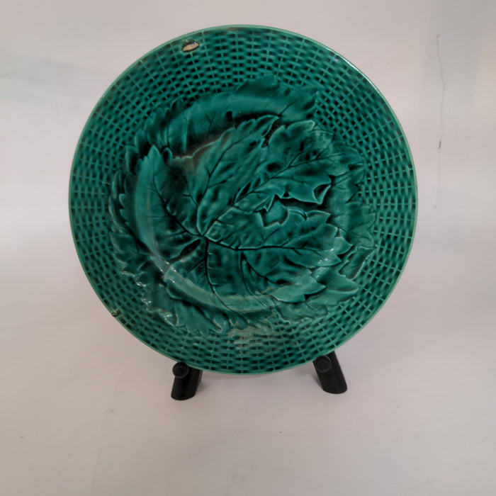 DARK GREEN MAJOLICA LEAF PLATE