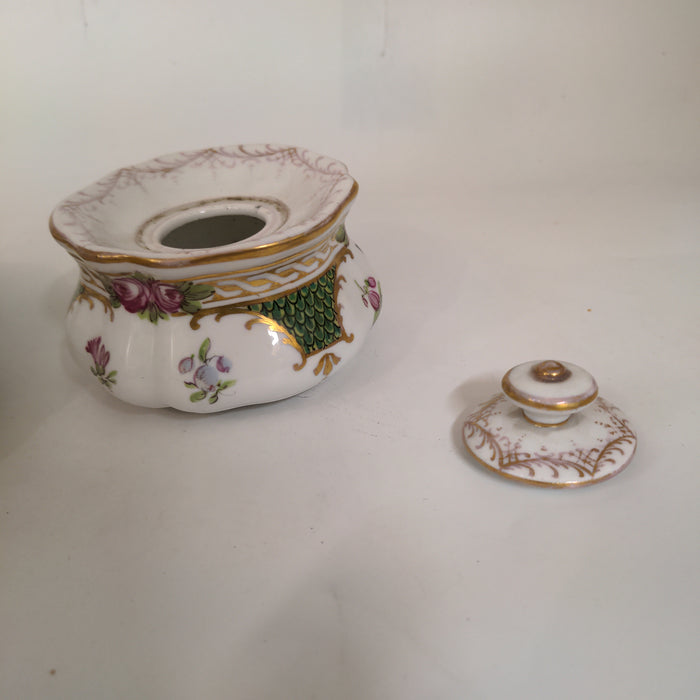 MESSEIN PORCELAIN INSECTS LIDDED JAR WITH TRAY