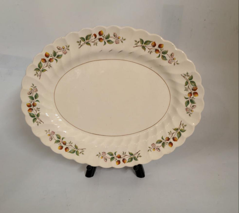 SMALL STAFFORDSHIRE STRAWBERRY PLATTER - NOT OLD