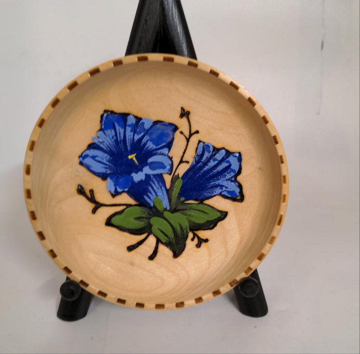 SMALL WOOD DISH WITH VIOLET