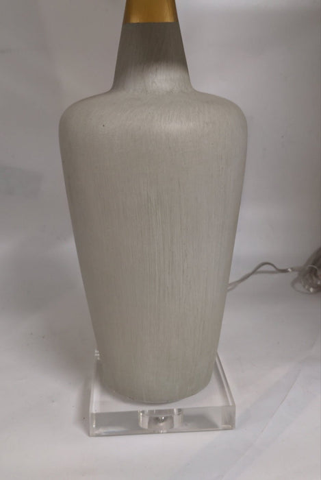 CERAMIC LAMP WITH LUCITE BASE AND WHITE SHADE