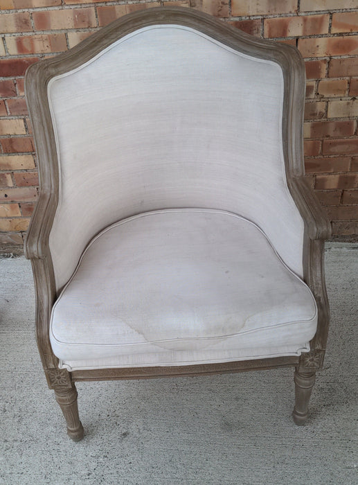 BERGERE CHAIR - NOT OLD