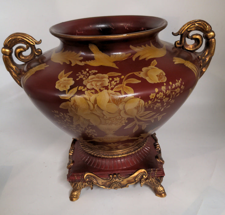 RED & GOLD COMPOTE WITH SQUARE BASE AND BIRD MOTIF