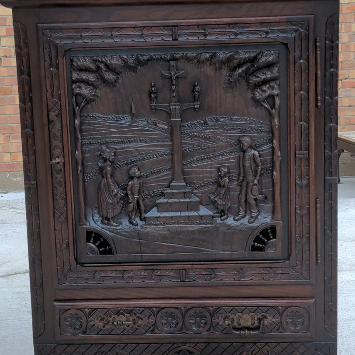 BRITTIANY JAM CUPBOARD WITH CRUCIFIX