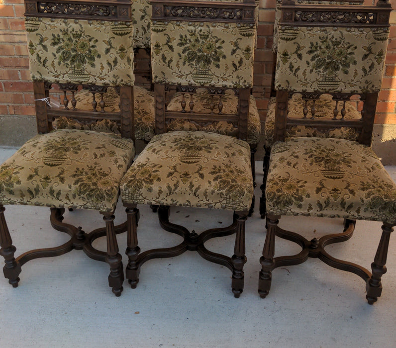 SET OF 4 GREEN UPHOLSTERED CHAIRS