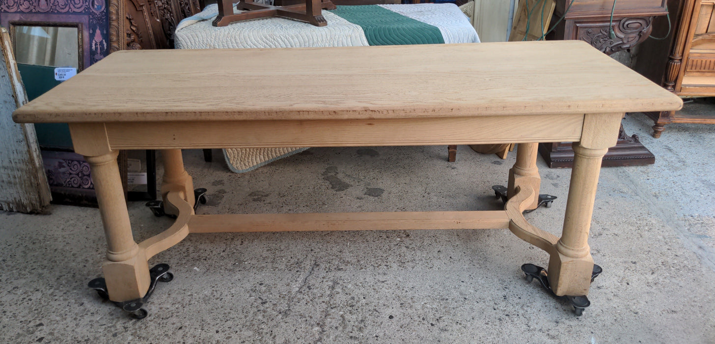 RAW OAK CYLINDER LEG FARM TABLE