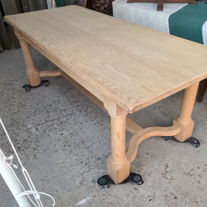 RAW OAK CYLINDER LEG FARM TABLE