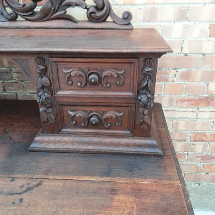 NICELY CARVED BARLEY TWIST DESK WITH TOP DRAWERS