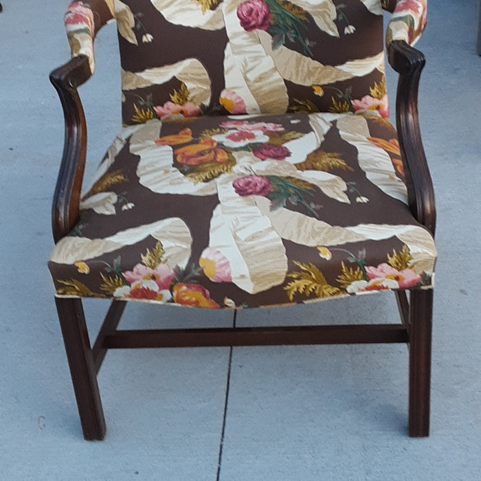 FEDERAL CHIPENDALE STYLE ARM CHAIR