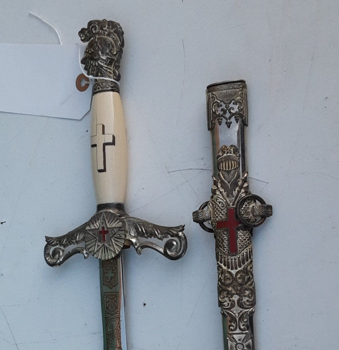 KNIGHTS OF COLUMBUS SILVER SWORD