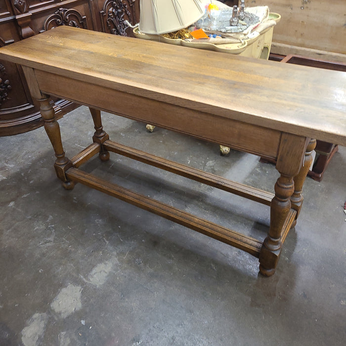 OAK TURNED LEG CONSOLE TABLE