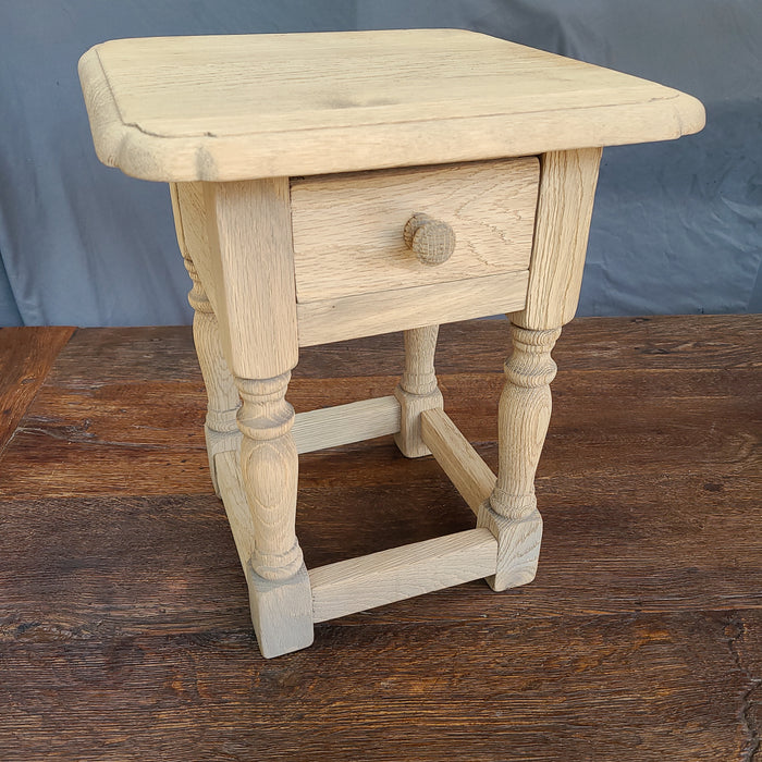 TINY RAW OAK DRAWER STAND