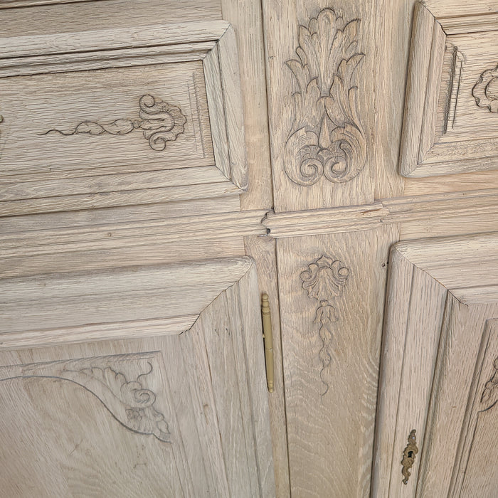 CARVED DETAIL OVERSIZED RAW OAK CANTED CORNER SIDEBOARD