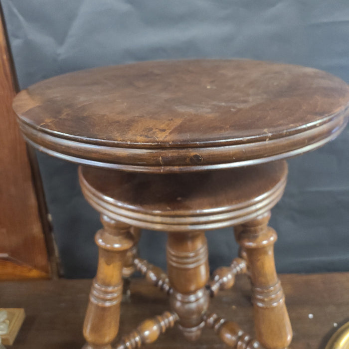 LATE 19TH CENTURY PIANO STOOL