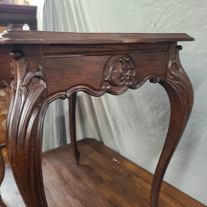 DARK OAK COUNTRY FRENCH CARVED TURTLE TABLE