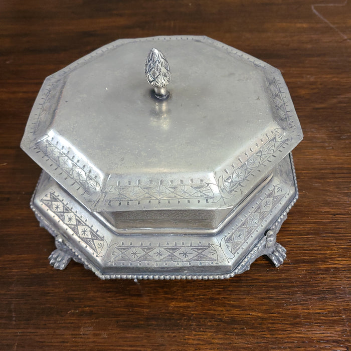 OCTAGON PEWTER BOX WITH LID AS FOUND FOOT MISSING