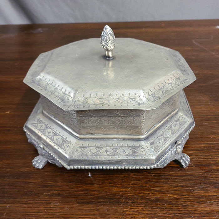 OCTAGON PEWTER BOX WITH LID AS FOUND FOOT MISSING