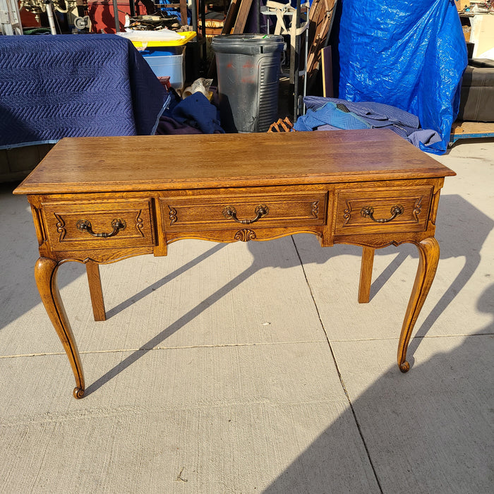 COUNTRY FRENCH OAK VANITY