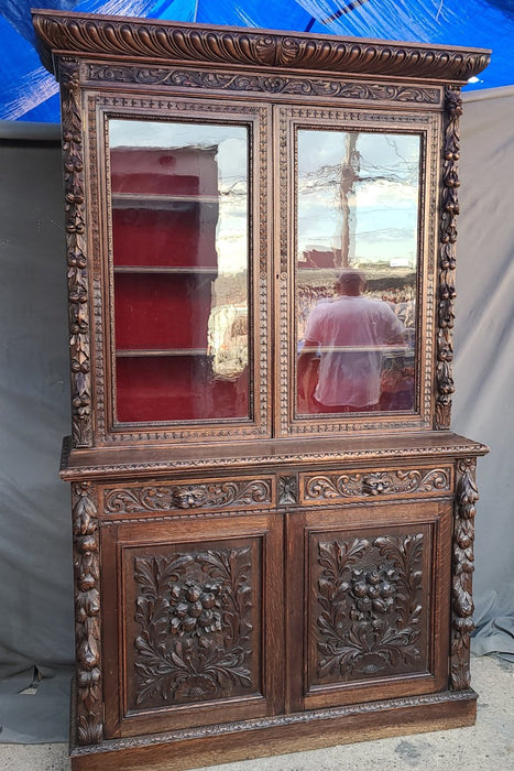 ENGLISH OAK STEP BACK LION MASK 19TH C. BOOKCASE