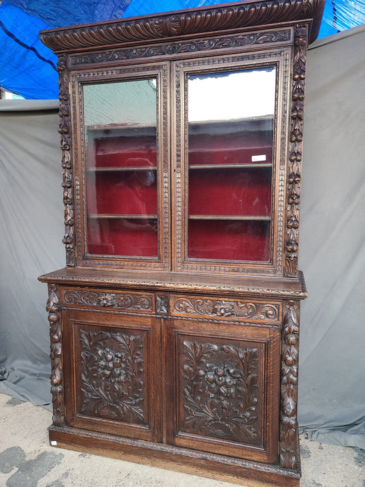 ENGLISH OAK STEP BACK LION MASK 19TH C. BOOKCASE