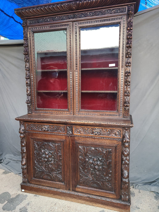 ENGLISH OAK STEP BACK LION MASK 19TH C. BOOKCASE