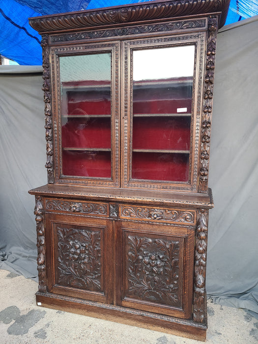 ENGLISH OAK STEP BACK LION MASK 19TH C. BOOKCASE