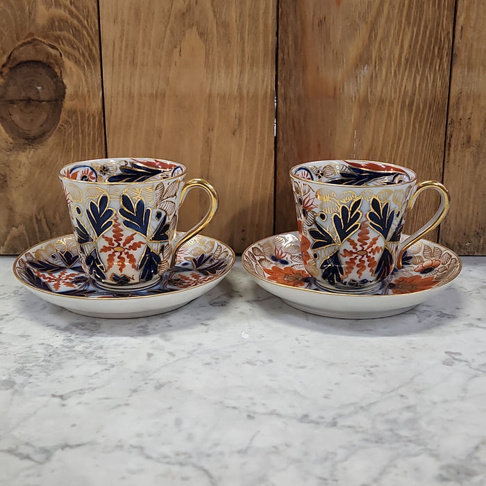 PAIR OF GAUDY WELCH ENGLISH CUPS AND SAUCERS