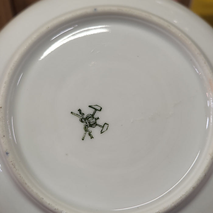 PAIR OF GAUDY WELCH ENGLISH CUPS AND SAUCERS