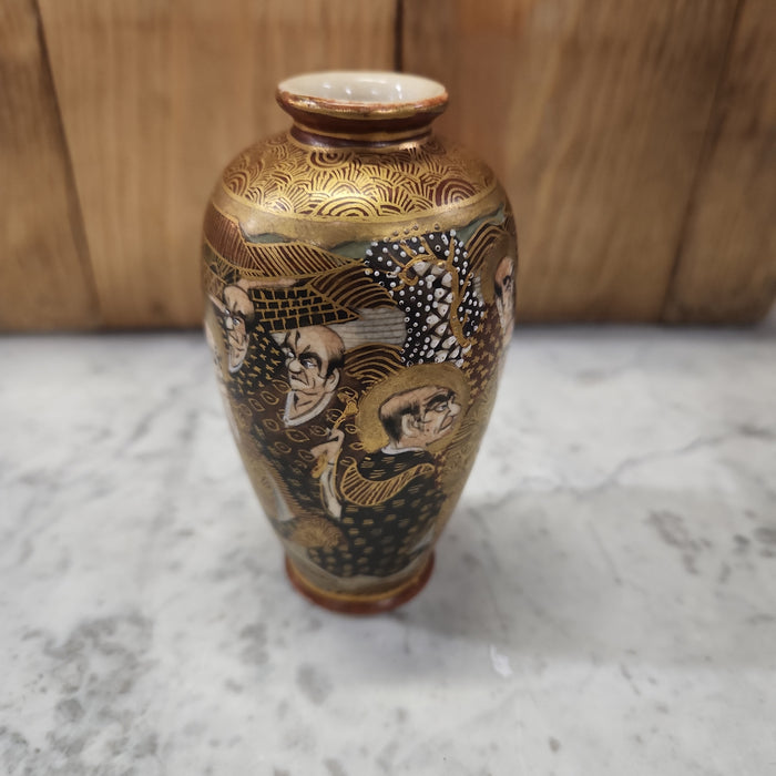 TINY GOLD SATSUMA VASE