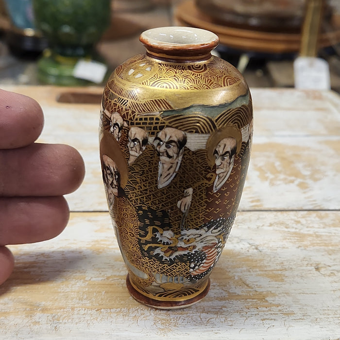 TINY GOLD SATSUMA VASE