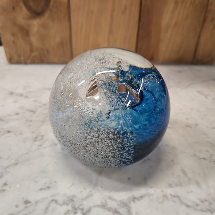 BLUE AND WHITE SEOFOAM SPHERE PAPERWEIGHT