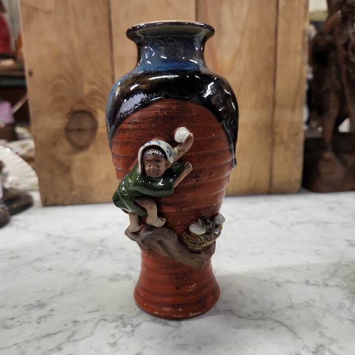 SMALL SUMIDA GAWA VASE