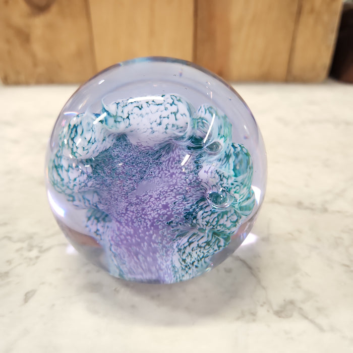 BLUE AND WHITE WAVE FORM PAPERWEIGHT