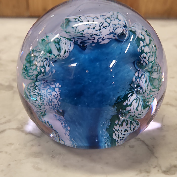 BLUE AND WHITE WAVE FORM PAPERWEIGHT