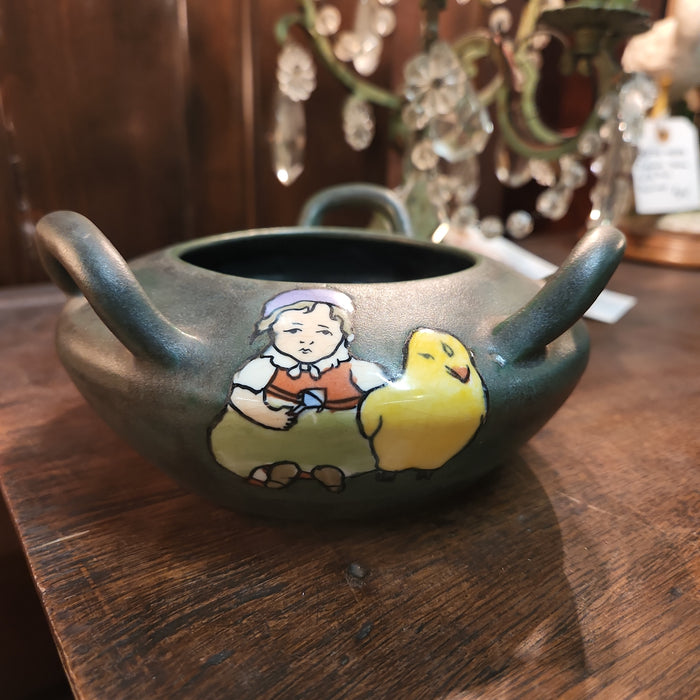 TEPLITZ POTTERY BOWL WITH GIRL AND BABY CHICK
