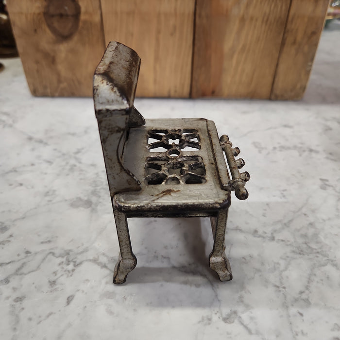 MINIATURE CAST IRON STOVE