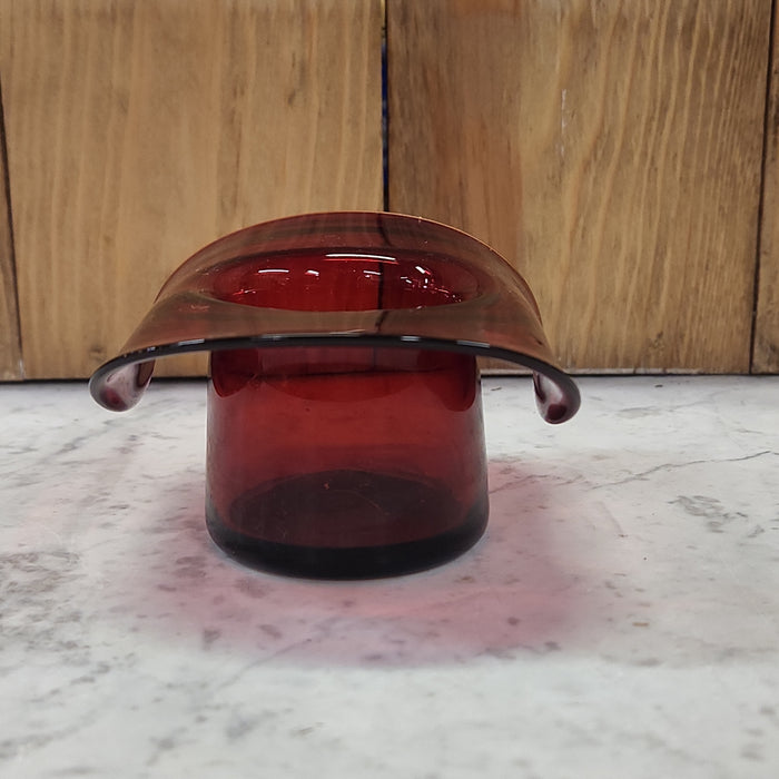 RUBY RED GLASS TOP HAT TOOTHPICK