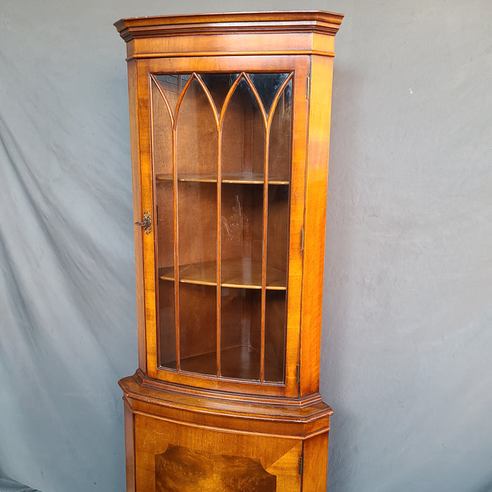 ENGLISH WALNUT CORNER CABINET WITH GOTHIC ATCHES