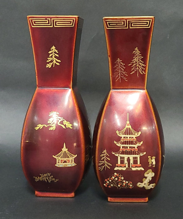 PAIR OF RED CHINESE VASES WITH GOLD