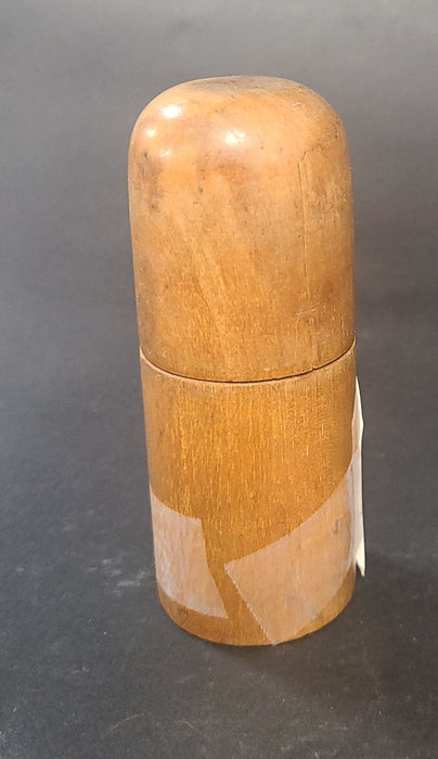 SMALL WOOD CYLINDRICAL BOX
