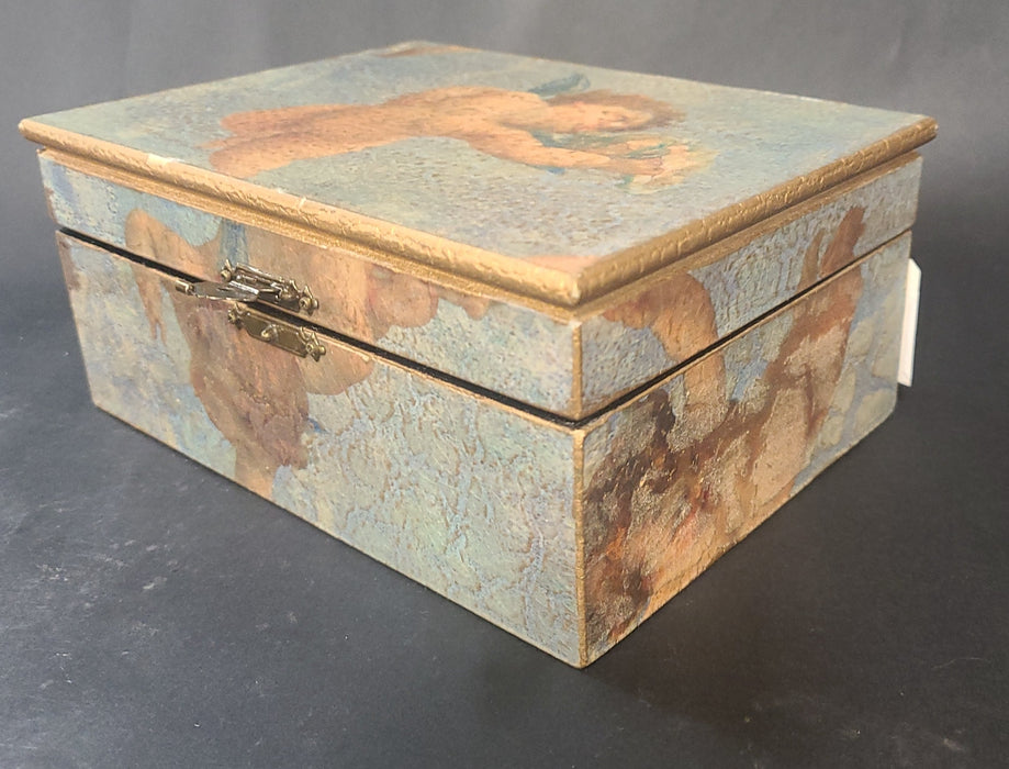 CHERUB DECOUPAGE BOX