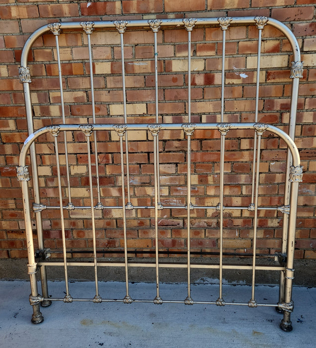 ANTIQUE FULL SIZE IRON BED