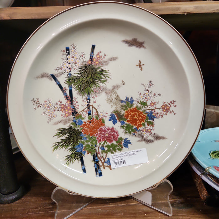 LARGE JAPANESE PLATE WITH BAMBOO AND FLOWERS