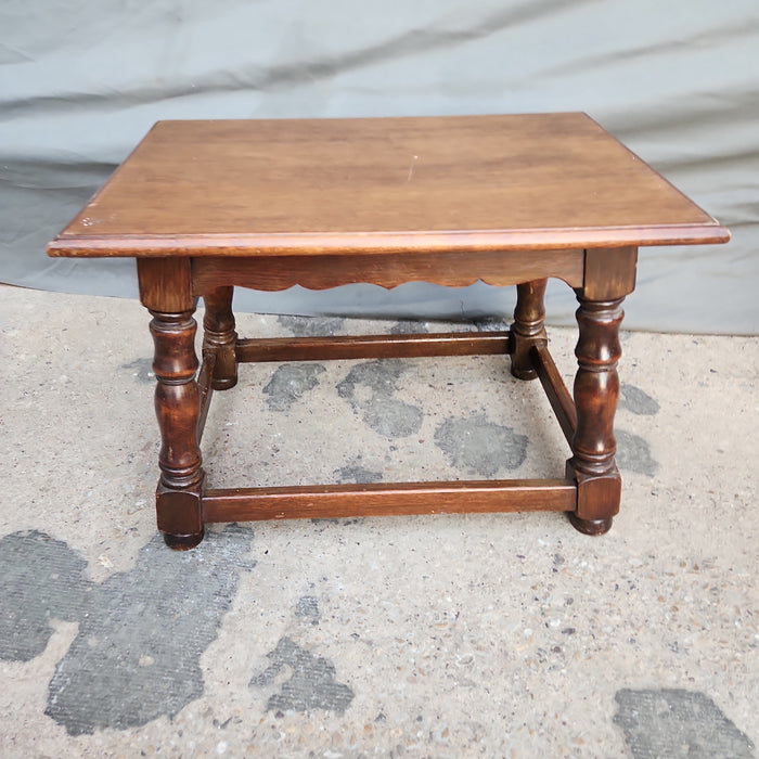 LITTLE RECTANGULAR OAK TABORET