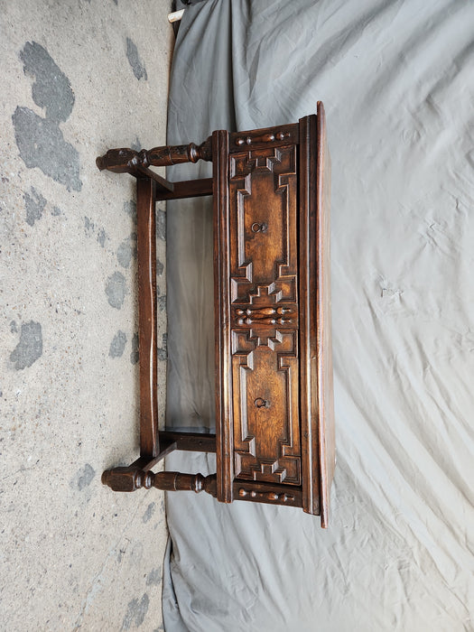 TUDOR OAK ENGLISH LOW CONSOLE