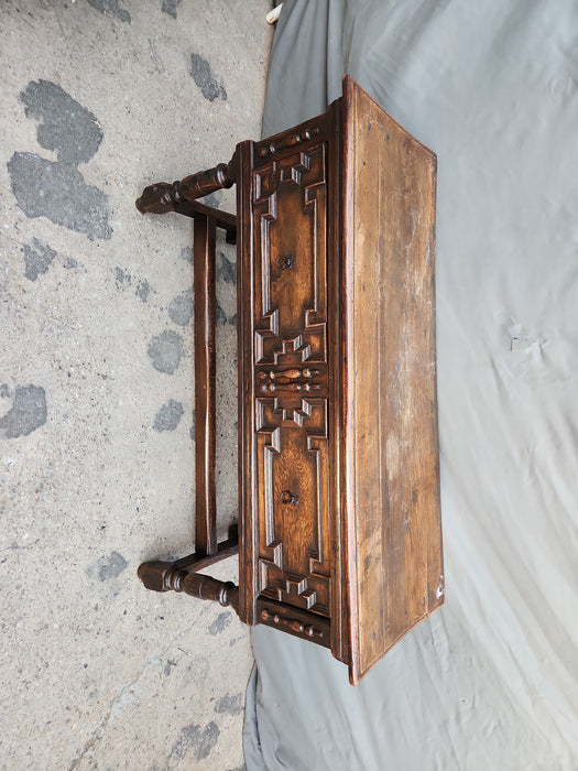 TUDOR OAK ENGLISH LOW CONSOLE