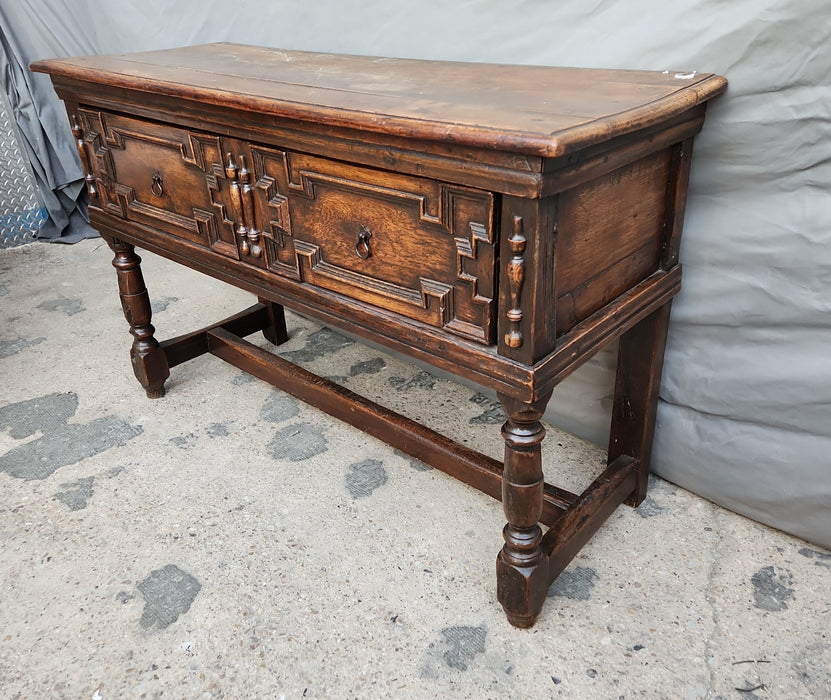 TUDOR OAK ENGLISH LOW CONSOLE