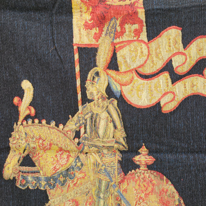 VERTICAL TAPESTRY OF LE CAVELIER/KNIGHT MOUNTED ON HORSE