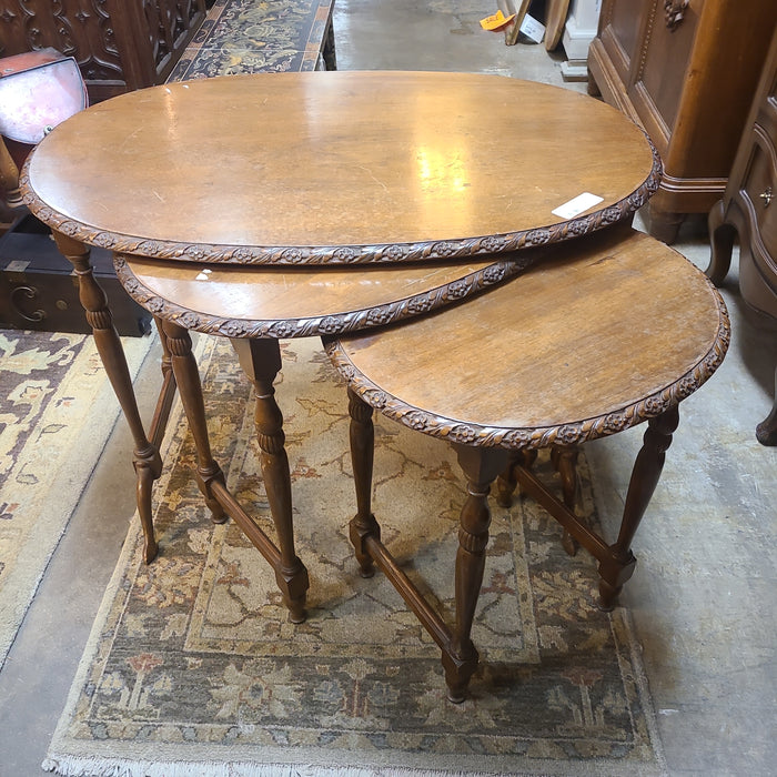 OVAL NEST OF STACKING TABLES