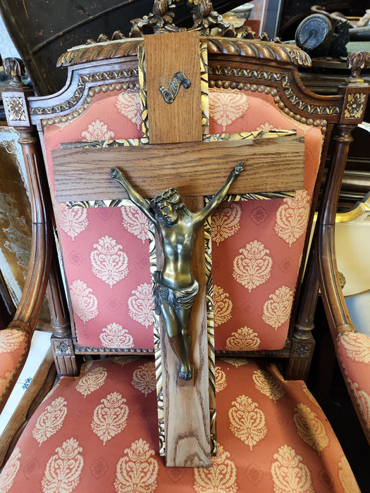 LARGE WALL CRUCIFIX